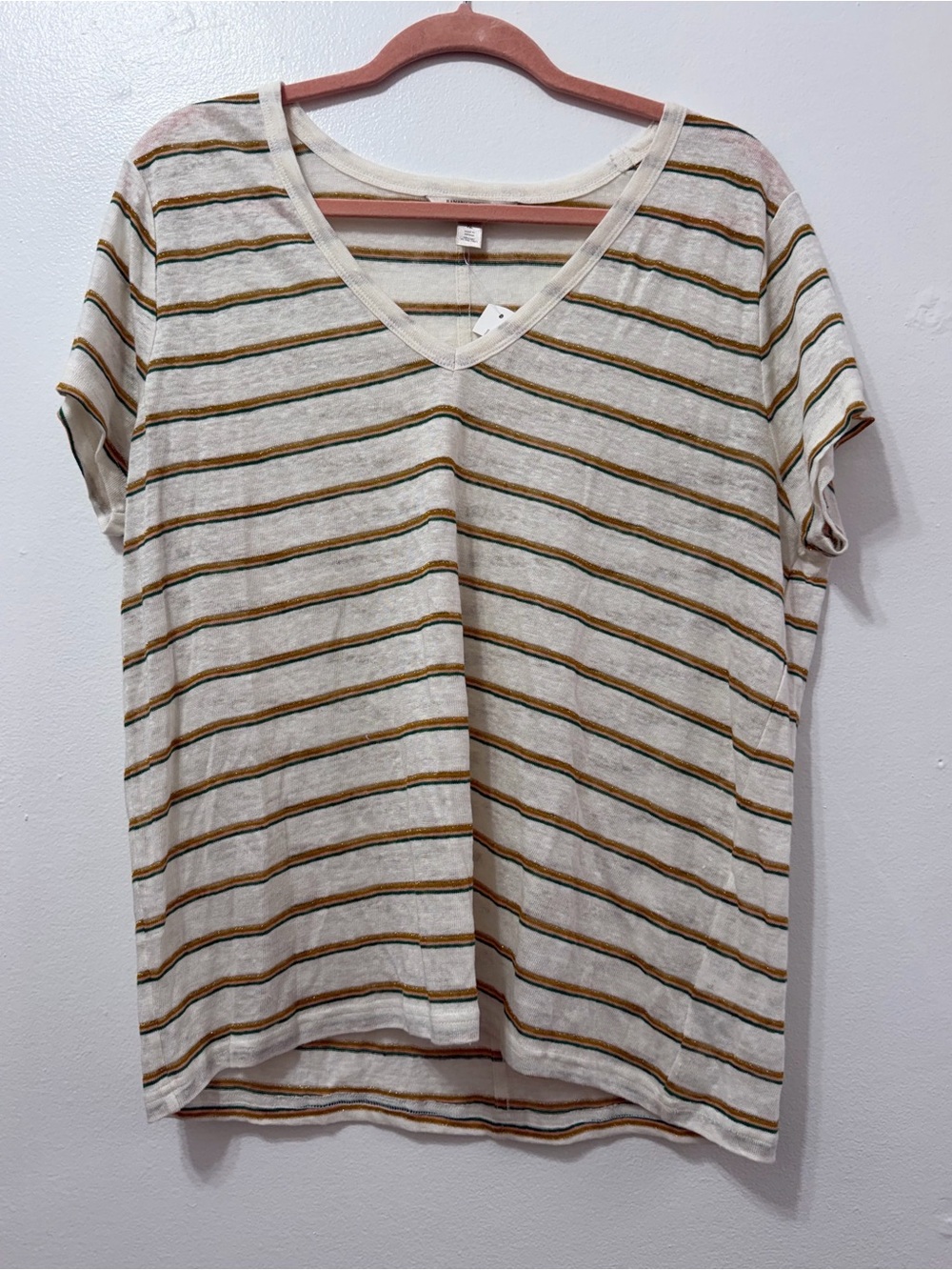 NWT BANANA REUBLIC LINEN Striped V-Neck Tee in Cream and Brown - Women's Top